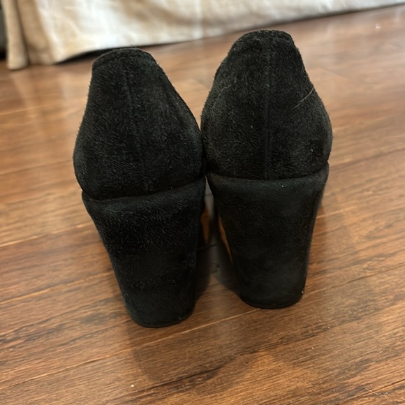 Cordani blk suede platform wedges size 9.5/10 - label is missing - Picture 4 of 9